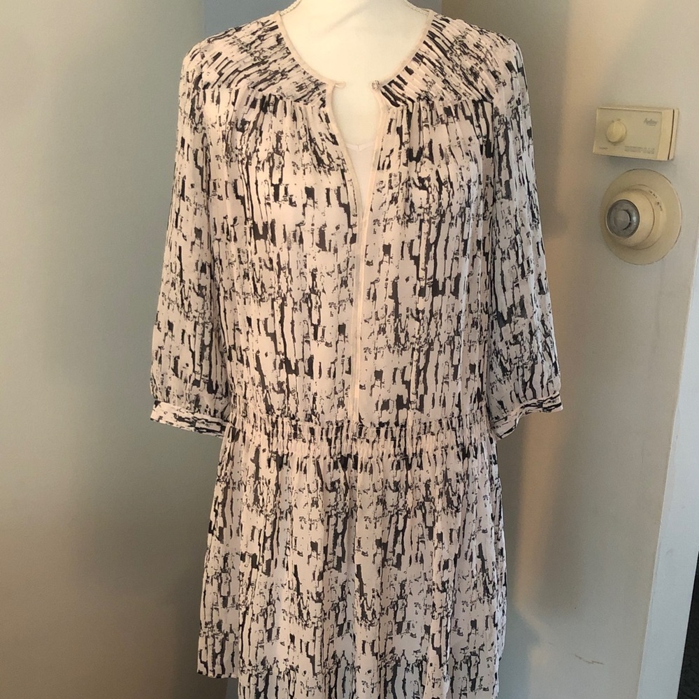 Club Monaco Blush and Black Abstract Print Dress